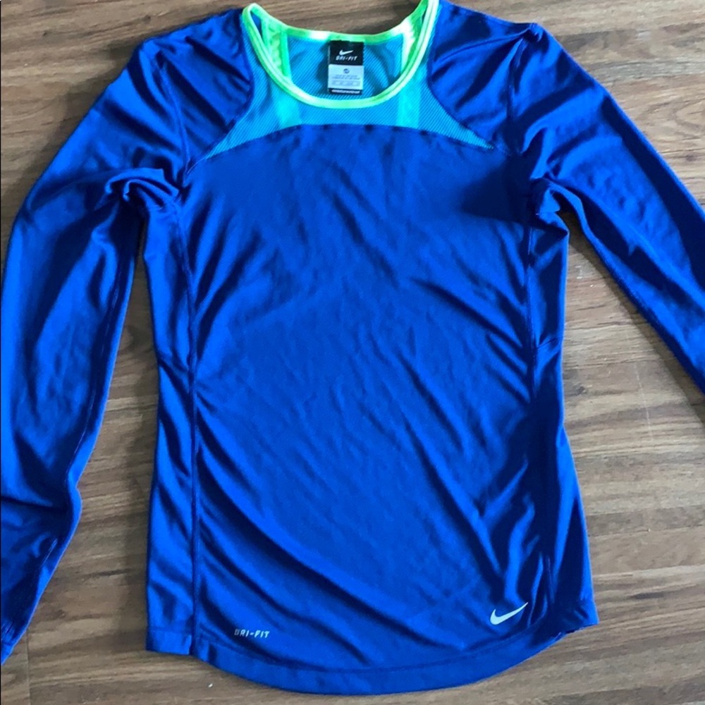 Nike long sleeve dry fit  shirt